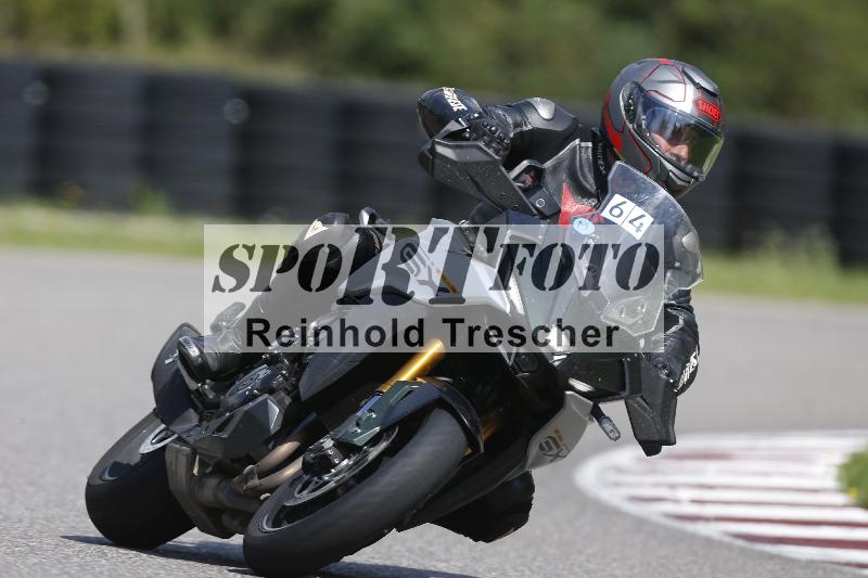 /52 10.09.2025 FREERIDE Training  ADR/Gruppe M/64